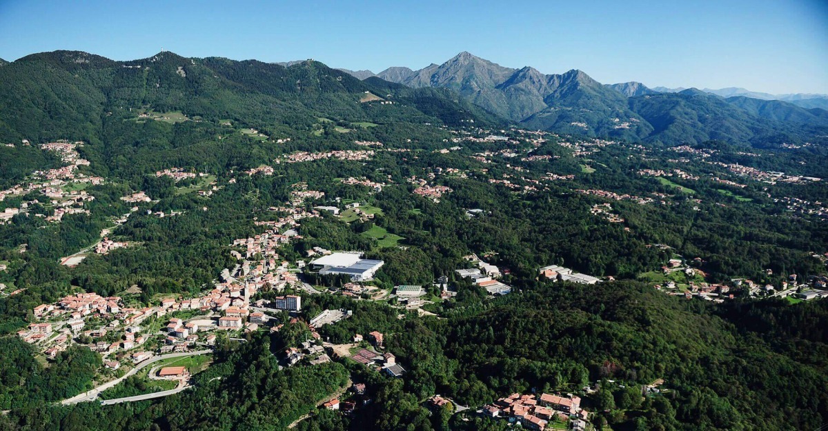 foto-aerea-val-di-lana